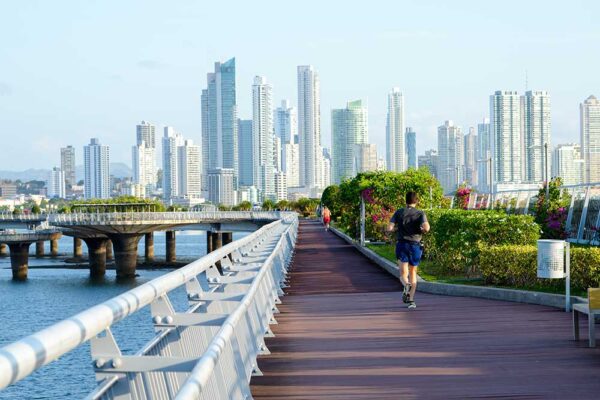 Discover Panama City and the Anton Valley